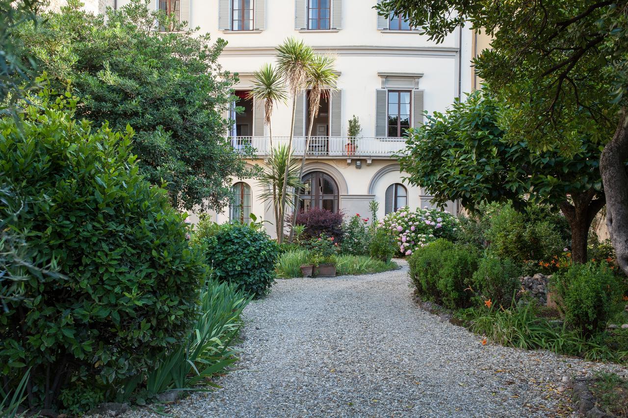 Palazzo D'Oltrarno - Residenza D'Epoca Bed & Breakfast ฟลอเรนซ์ ภายนอก รูปภาพ