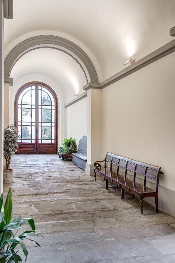 Palazzo D'Oltrarno - Residenza D'Epoca Bed & Breakfast ฟลอเรนซ์ ภายนอก รูปภาพ