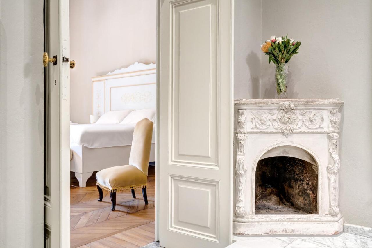 Palazzo D'Oltrarno - Residenza D'Epoca Bed & Breakfast ฟลอเรนซ์ ภายนอก รูปภาพ