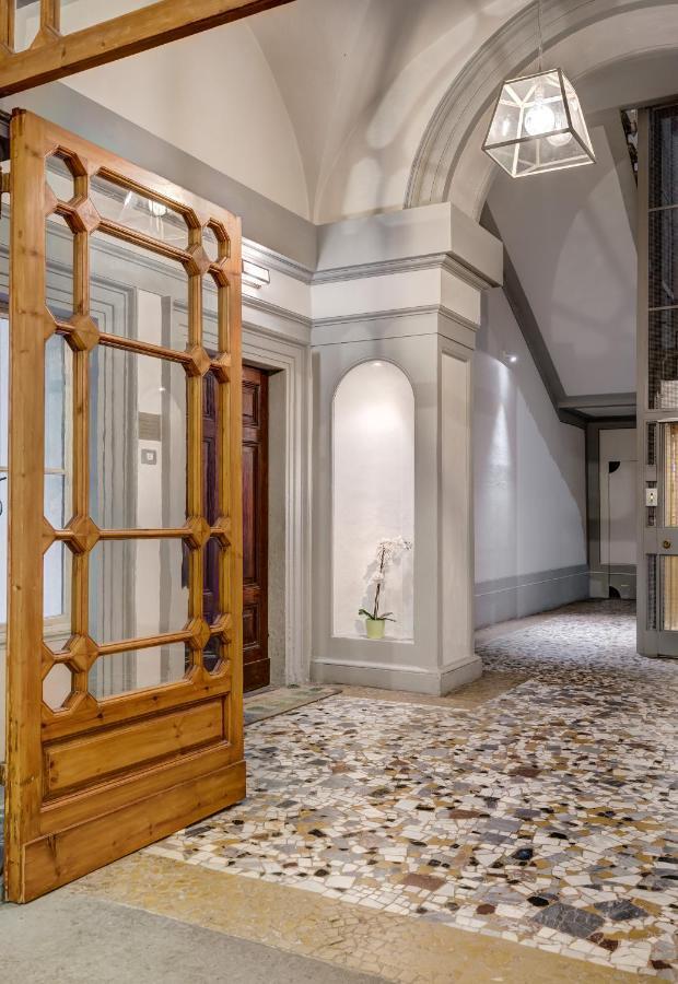 Palazzo D'Oltrarno - Residenza D'Epoca Bed & Breakfast ฟลอเรนซ์ ภายนอก รูปภาพ
