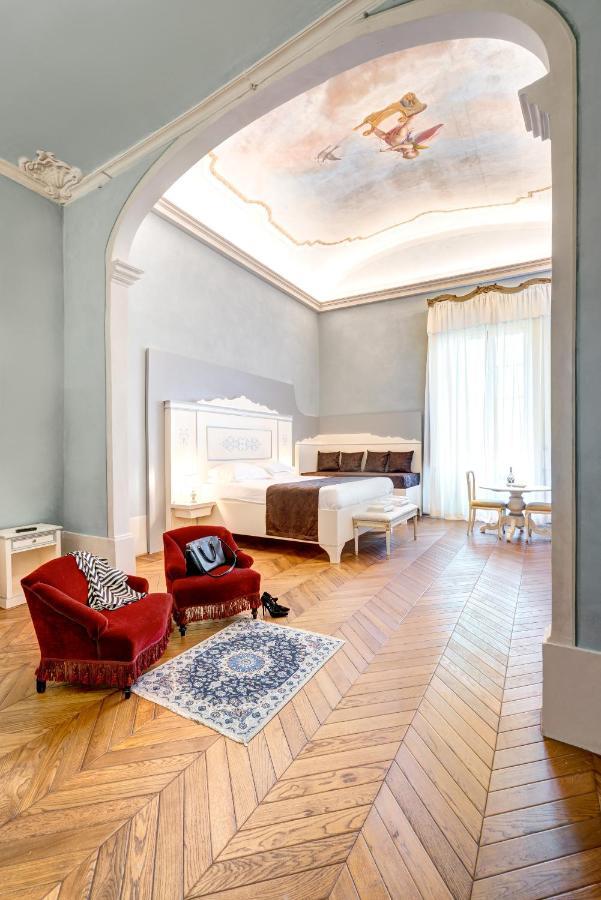Palazzo D'Oltrarno - Residenza D'Epoca Bed & Breakfast ฟลอเรนซ์ ภายนอก รูปภาพ