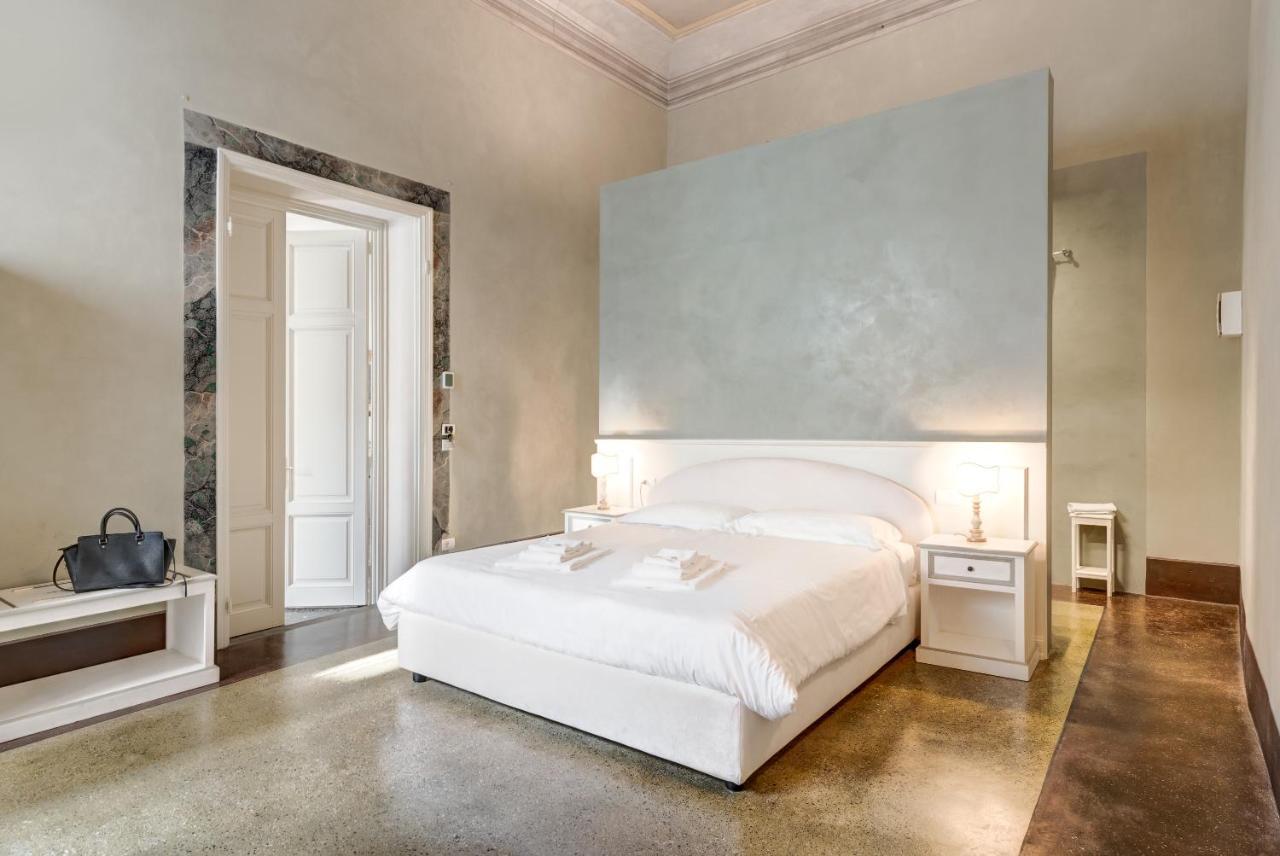 Palazzo D'Oltrarno - Residenza D'Epoca Bed & Breakfast ฟลอเรนซ์ ภายนอก รูปภาพ